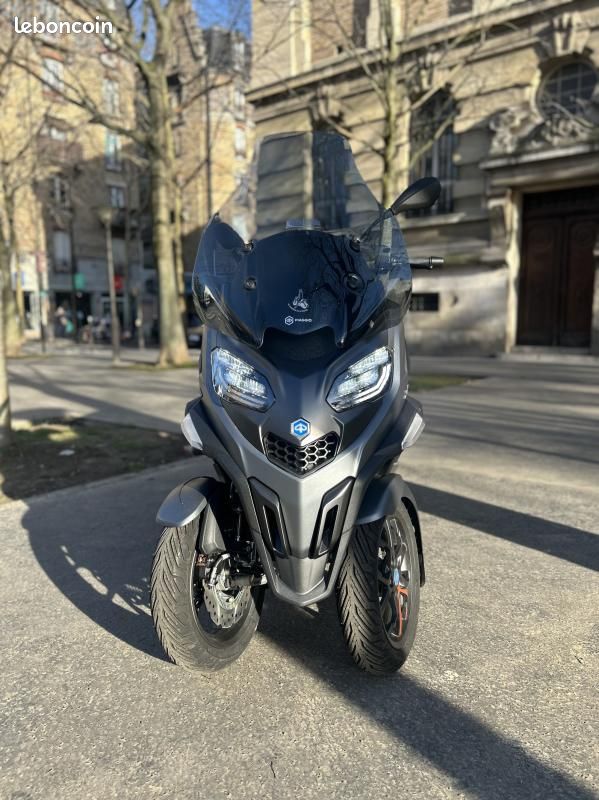 Piaggio MP3 530 HPE EXCLUSIVE GARANTIE 5 ANS LEASING NEUF (image 2)