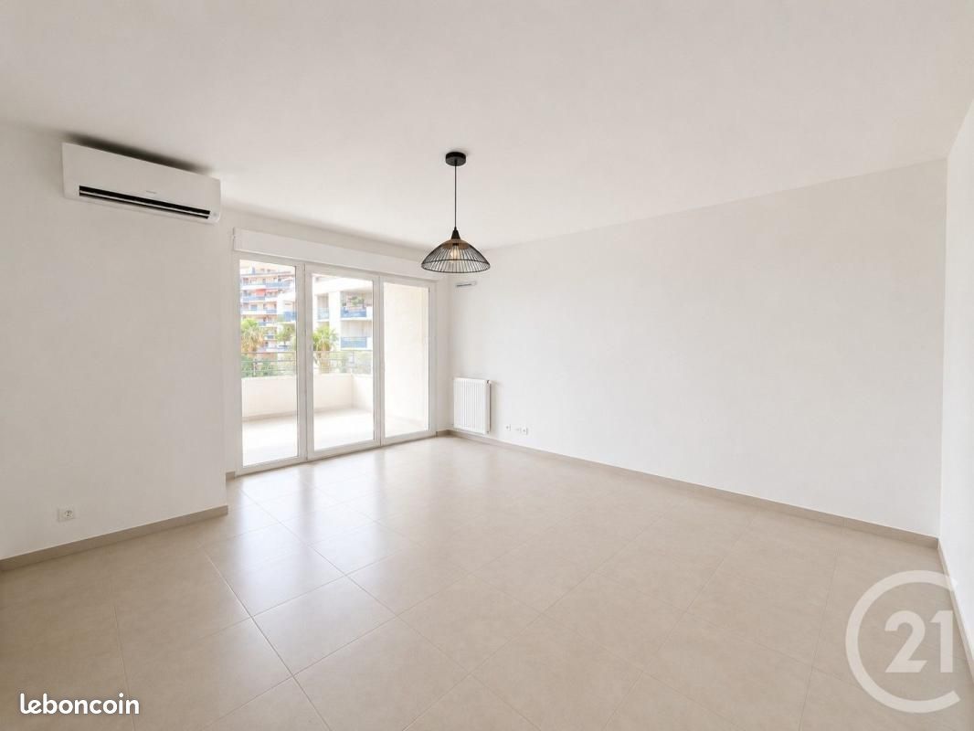 Appartement 2 pièces 42 m² · à Toulon · 42 m² · 720 €