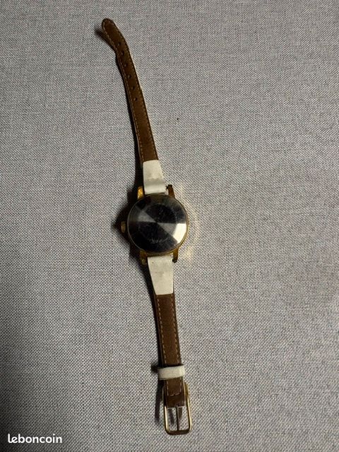 Montre mécanique vintage de la marque "New Classic" (image 4)