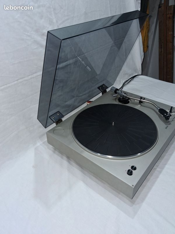 PLATINE VINYLE VINTAGE AKAI AP-001C très bon état EUR 110,00 - FR