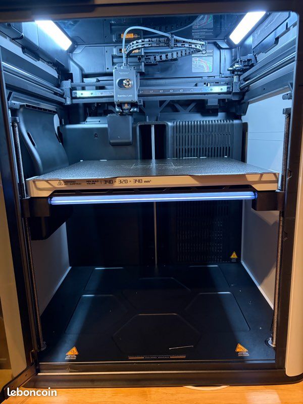 Bambu Lab H2S (Avec AMS 2 Pro) + AMS HT et accessoires (image 2)