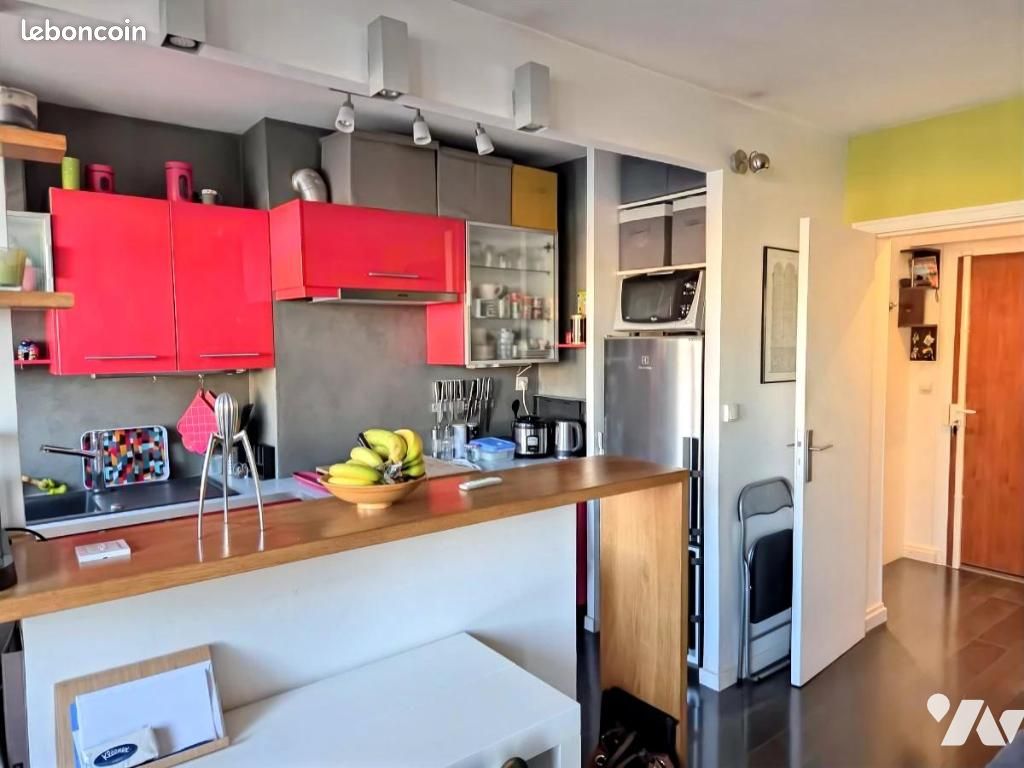 Appartement 2 pièces 38 m² · au Kremlin-Bicêtre · 38 m² · 244 000 €