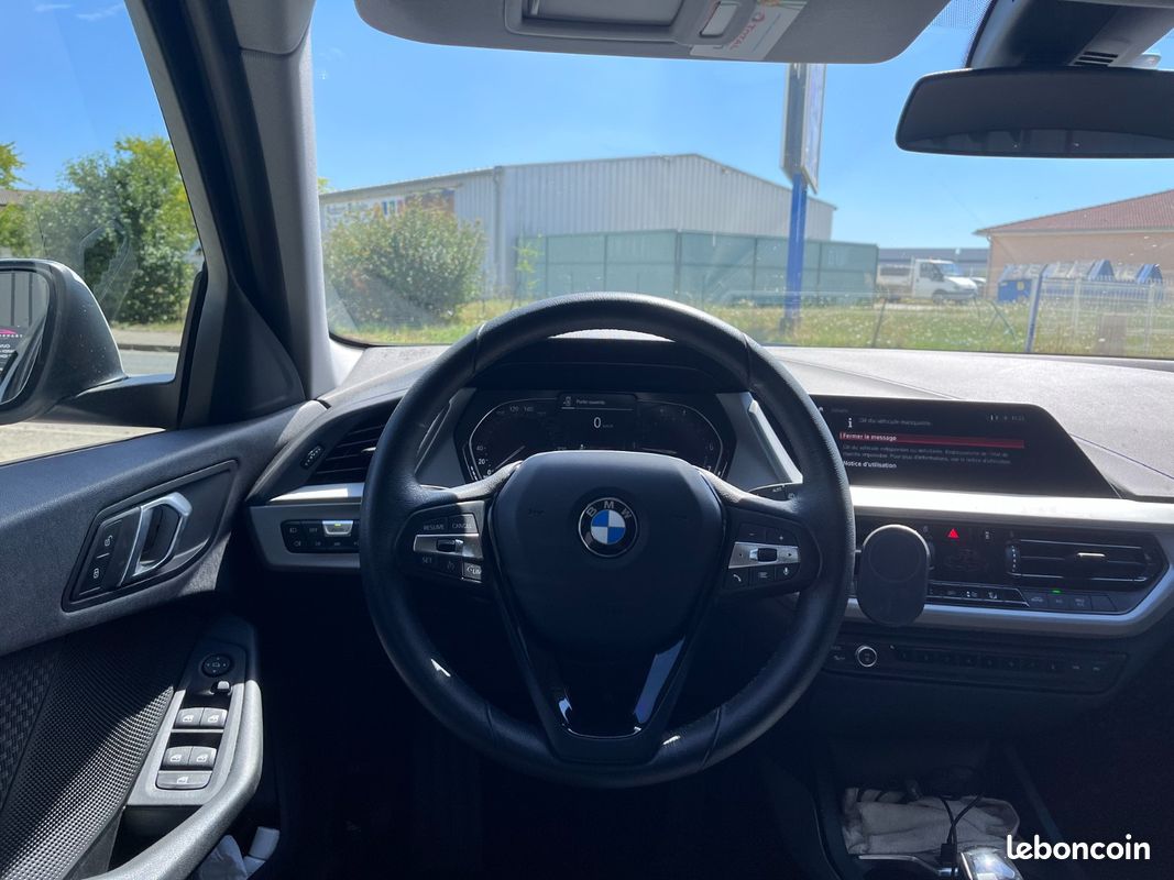 BMW SERIE 1 F40 118i 140 ch DKG7 Business Design (image 17)