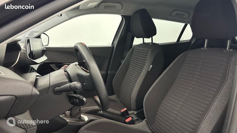 Peugeot 2008 1.5 BlueHDi 110ch S&S Style (image 12)