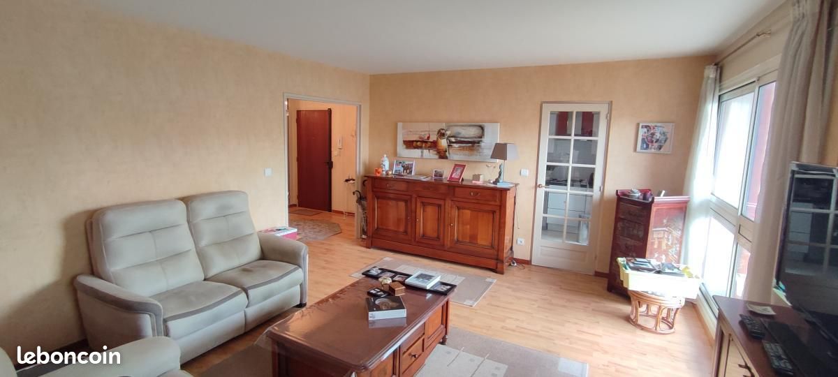 Appartement 5 pièces 96 m² · au Mans · 96 m² · 104 372 €
