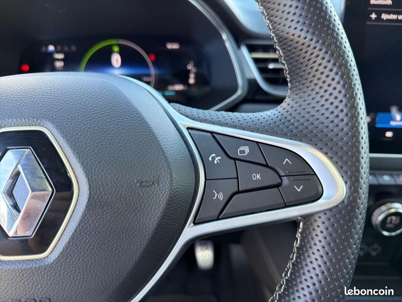 Renault Captur 1.6 E-Tech hybride 145ch Engineered (image 16)