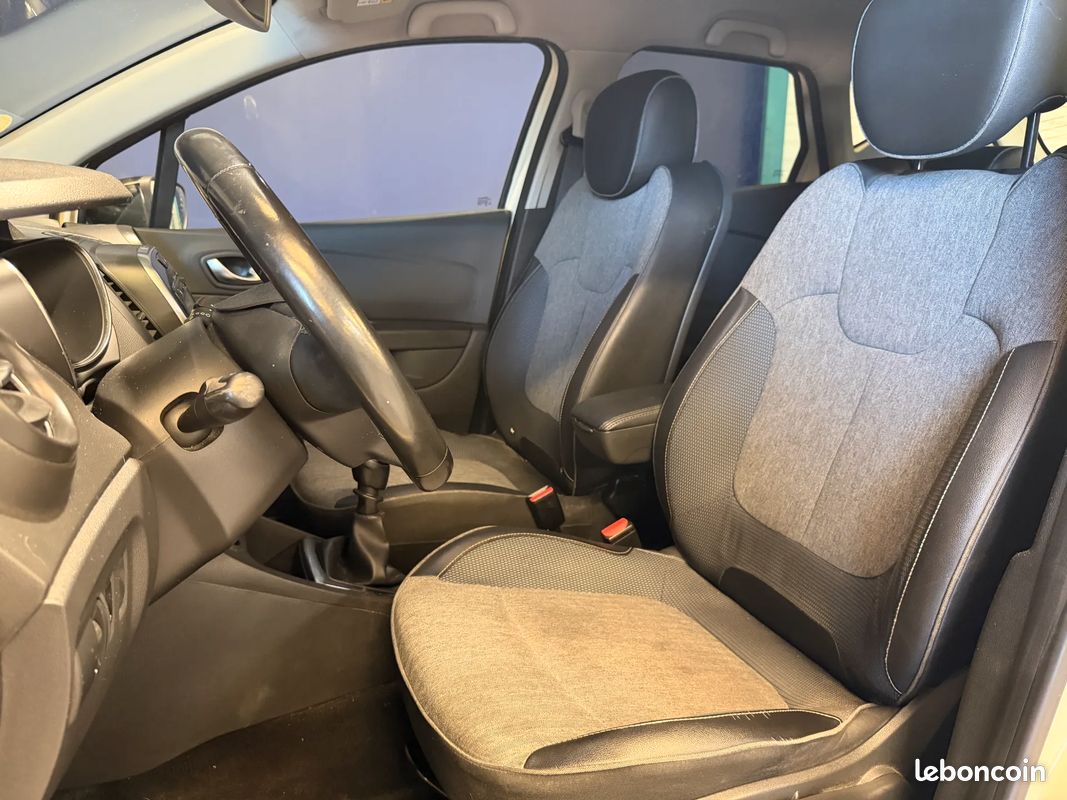 RENAULT Captur Intens 1.5DCI 110ch - GARANTIE 12 MOIS - Première main - Suivi complet (image 9)