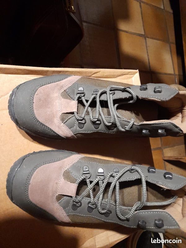 Chaussures de marche Homme pointure 43 (image 2)