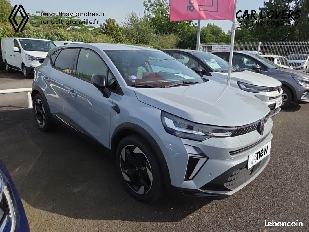 RENAULT Captur TCe 90 ch Techno (image 9)