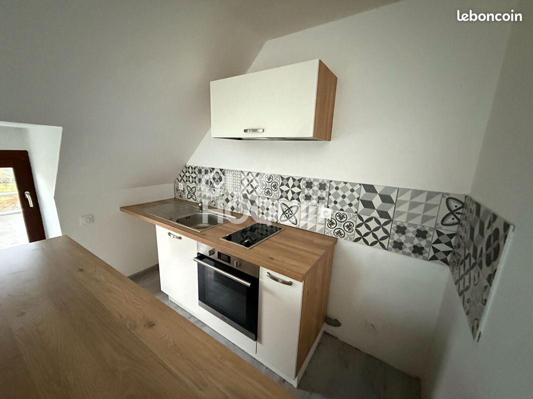 Appartement 2 pièces 27 m² · à Baguer-Morvan · 27 m² · 545 €/mois
