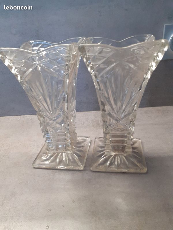 Vases (image 3)