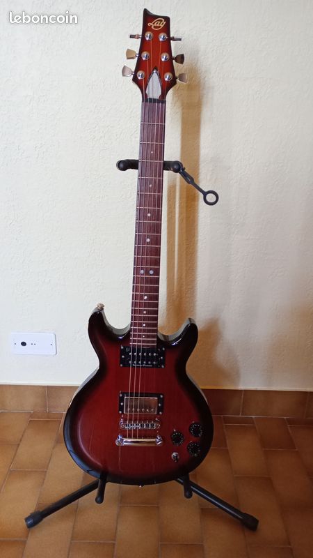 Guitare électrique LAG ROXANE RX (image 1)