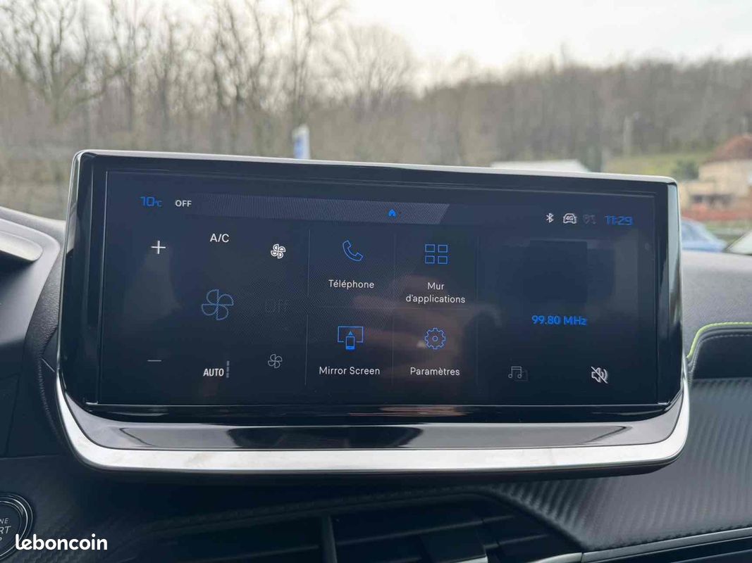 Peugeot 2008 1.2 HYBRID 145CH GT E-DCS6 (image 14)