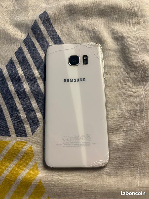Samsung E7 edge a vendre vite (image 2)