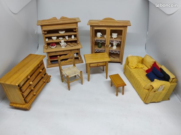 Salle à Manger En Bois Pour Maison De Poupée - Reconditionnée Dans Sa Boîte - Occasion