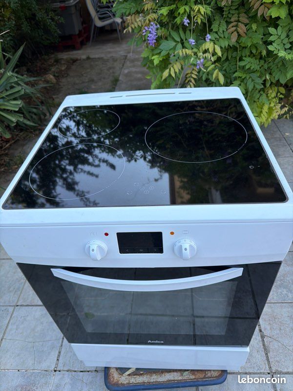 Cuisinière 3 feux induction (image 1)