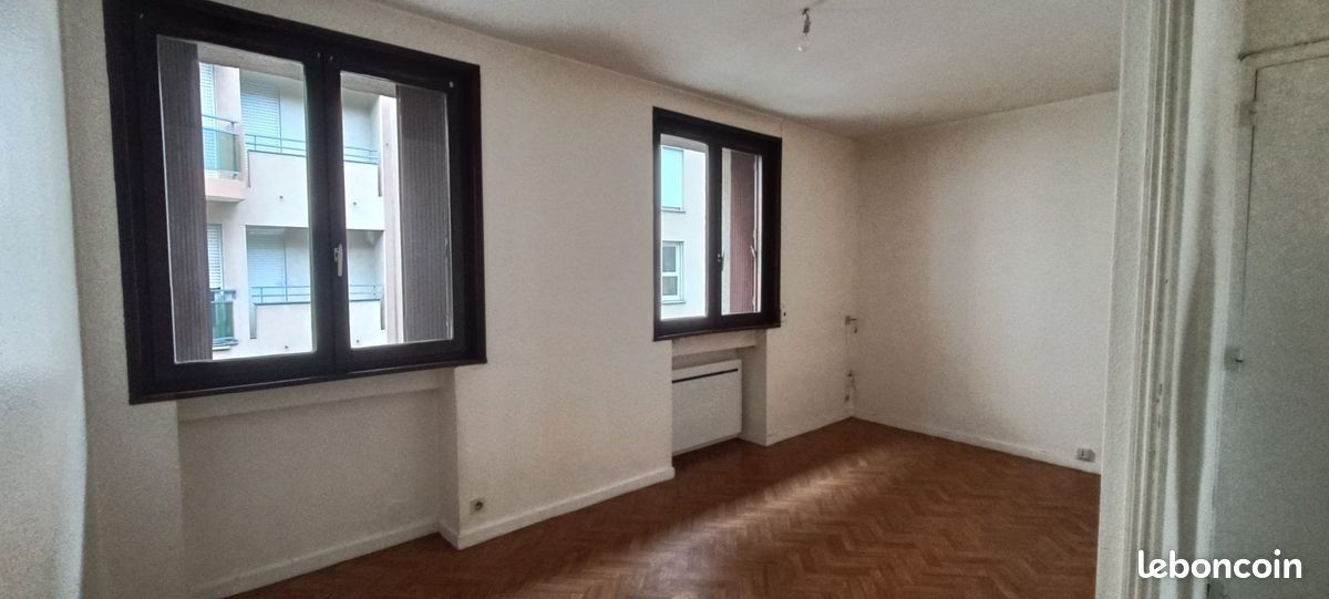 Appartement 2 pièces 47 m² · à Feurs · 47 m² · 450 €/mois