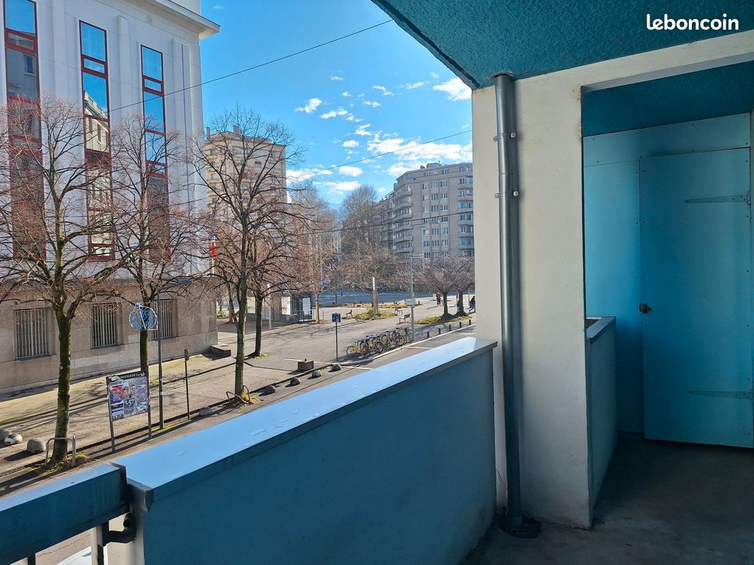 Appartement 4 pièces 89 m² · à Grenoble · 89,3 m² · 185 000 €