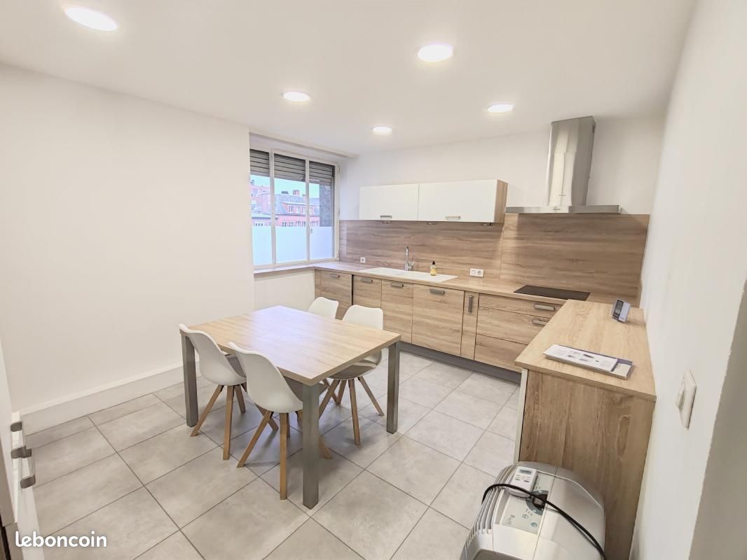 Appartement 4 pièces 140 m² · à Valenciennes · 140 m² · 260 000 €