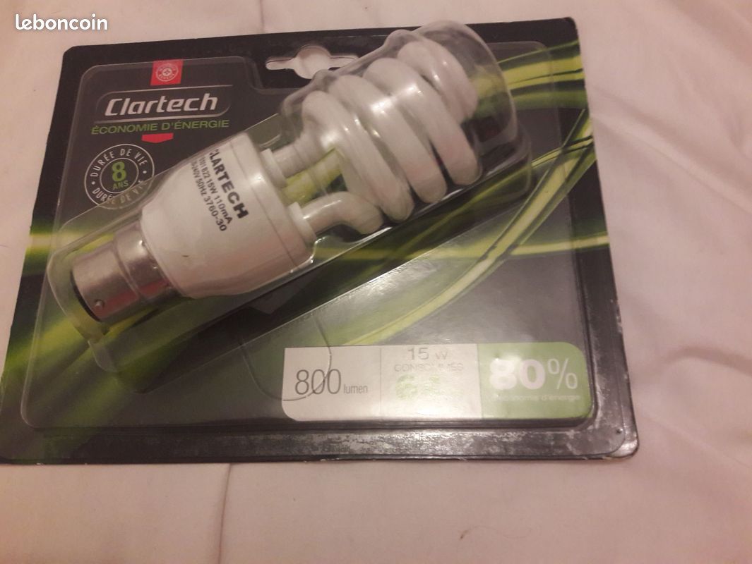 Ampoule à vis économie d'énergie (image 1)