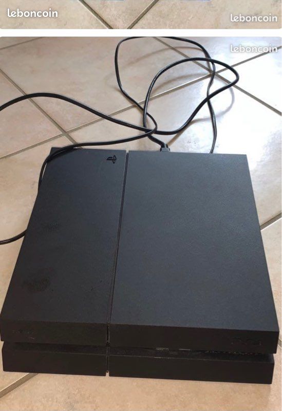 Ps4 + 4 jeux (image 2)