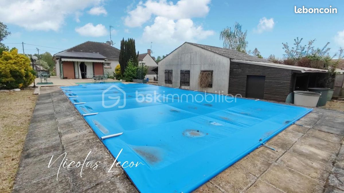 Maison 7 pièces 140 m² · à Foëcy · 140 m² · 159 000 €