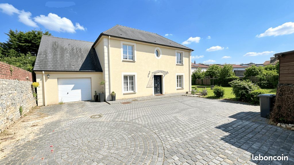 Maison 7 pièces 152 m² · à Clermont · 152 m² · 432 000 €