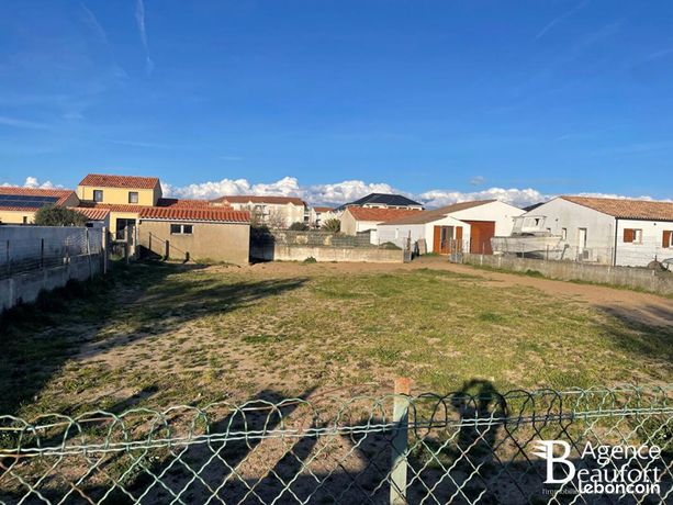 Terrain 624 m² Saint Gilles Croix De Vie