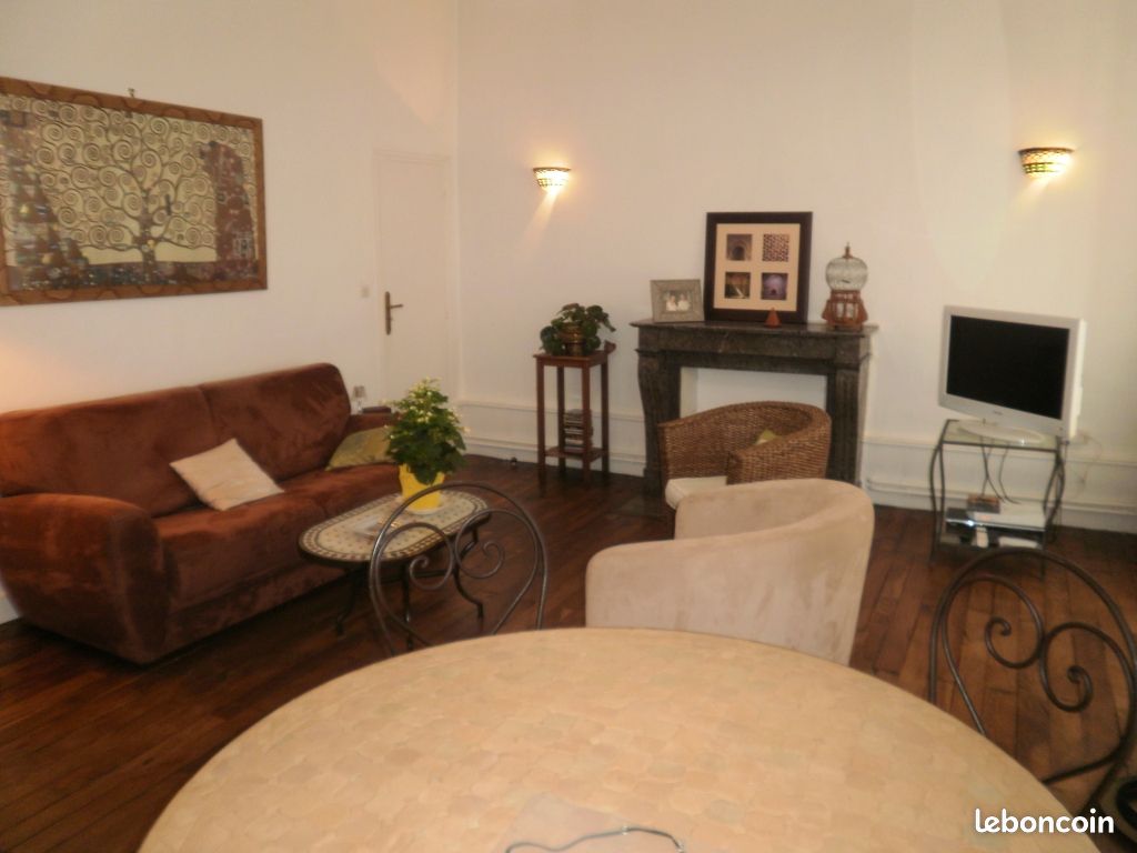 Appartement 3 pièces 77 m² · à Poitiers · 77 m² · 917 €