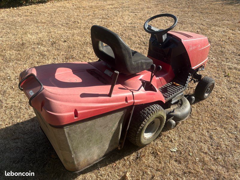 Tracteur tondeuse Honda 17ch 102cm (image 4)