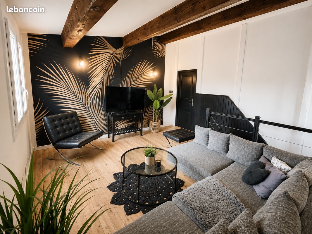 Appartement 6 pièces 140 m² · à Marseille · 140 m² · 265 000 €