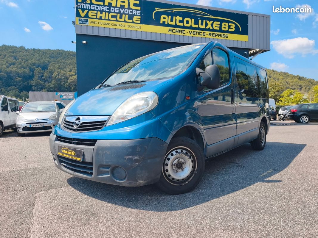 Opel vivaro diesel 115 cv 9 places ct ok (image 1)