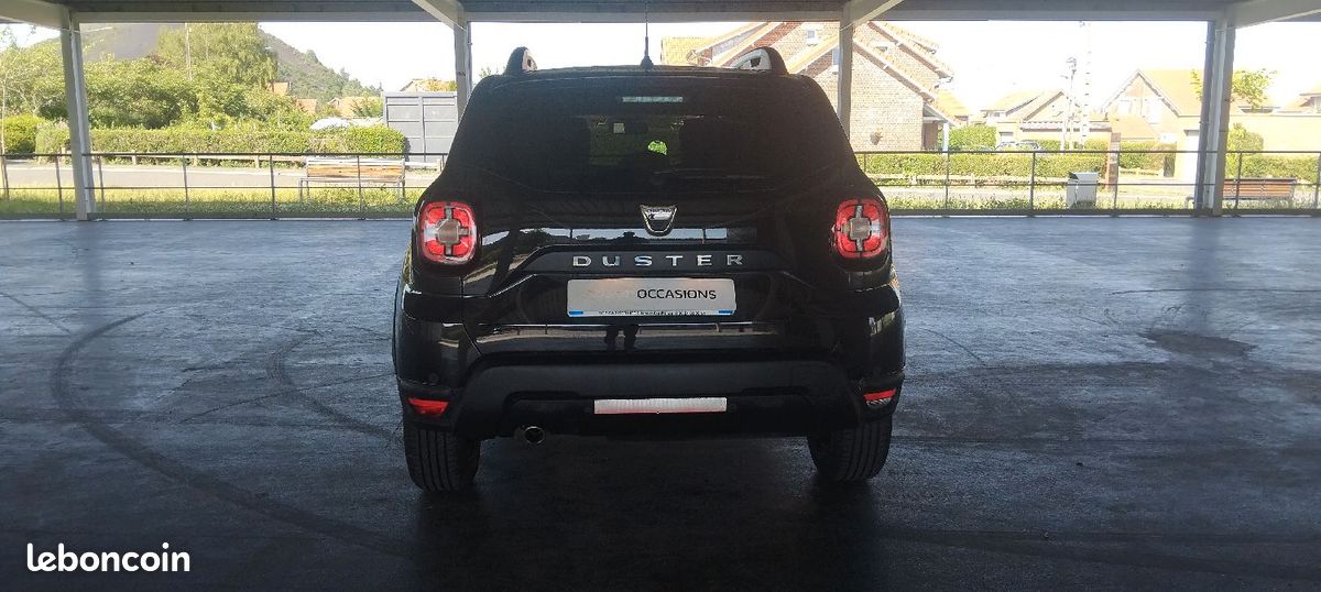 Dacia duster 1.5 dci 95 cv an 2021 bien equipe 88 km (image 3)