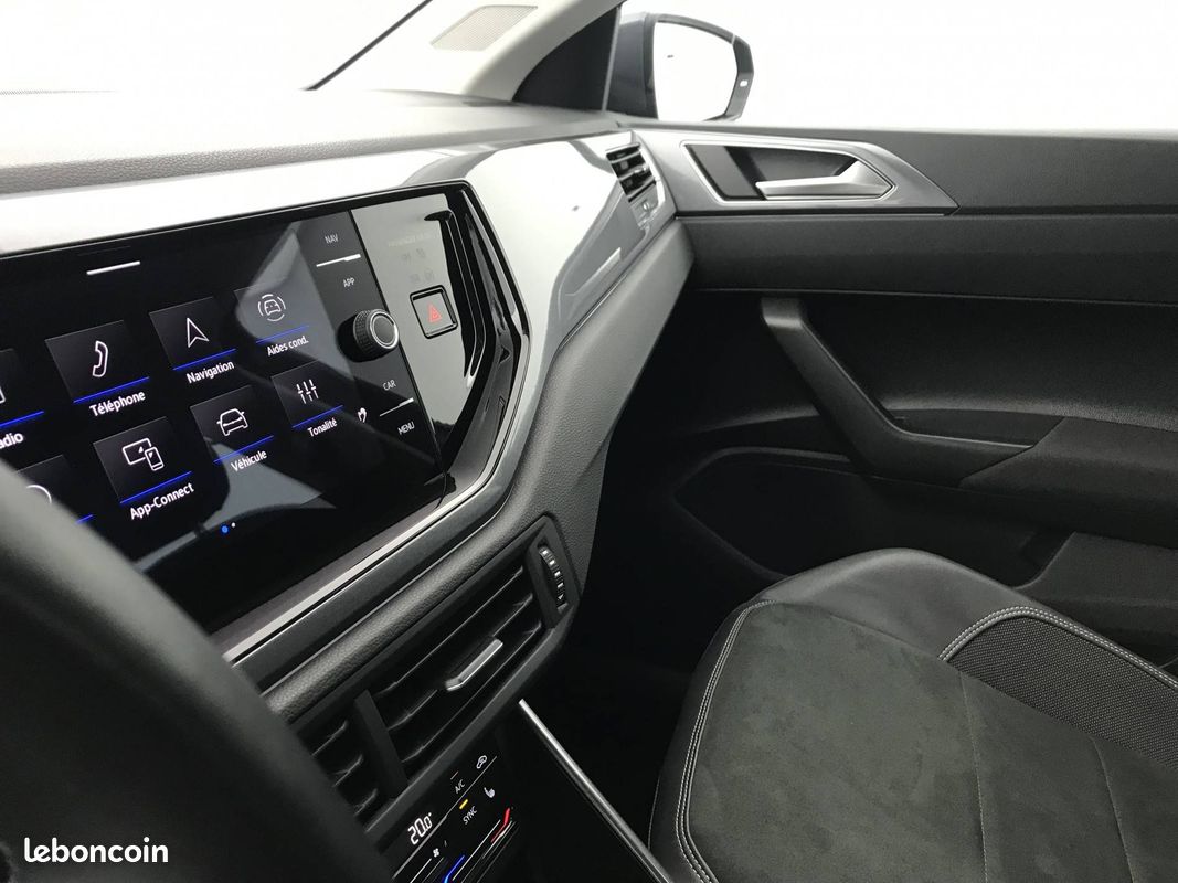 VOLKSWAGEN Polo 1.0 TSI 95 S&S BVM5 Style (image 26)