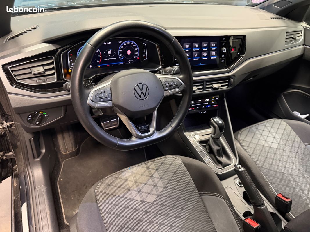 VOLKSWAGEN TAIGO 1.0 TSI 110ch R LINE DSG7 (image 26)