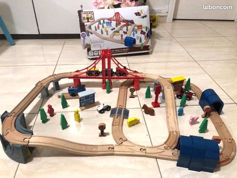 Set de train en bois 20 (image 1)