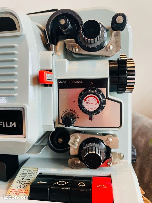 Projecteur super 8 heurtier - Photo, audio & vidéo