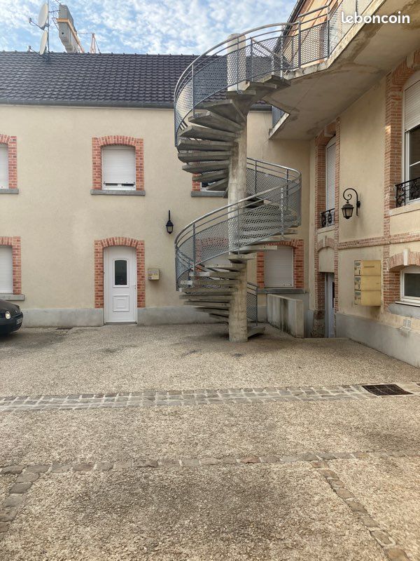Appartement 4 pièces 65 m² · à Ay-Champagne · 65 m² · 640 €/mois