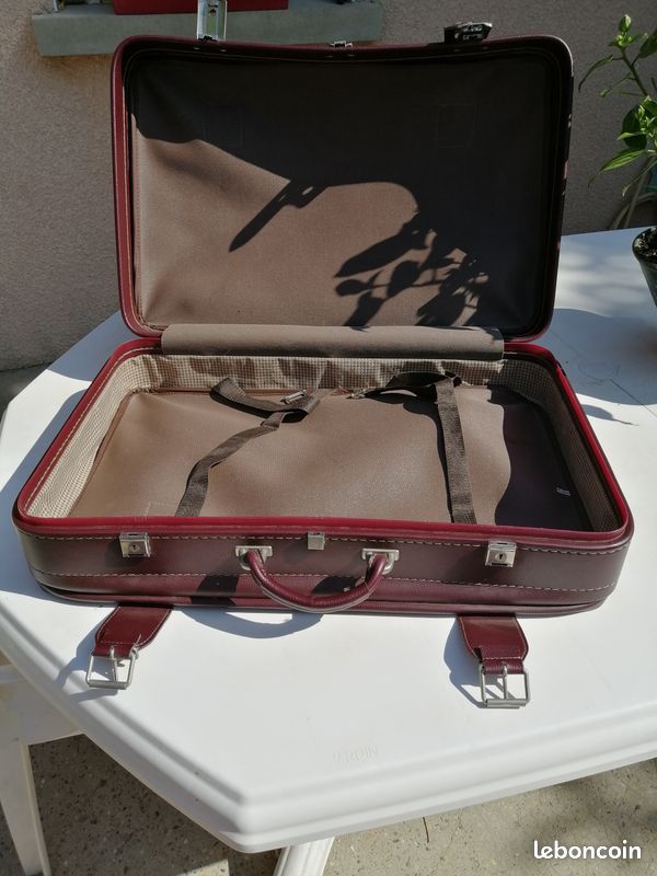 Valise (image 1)