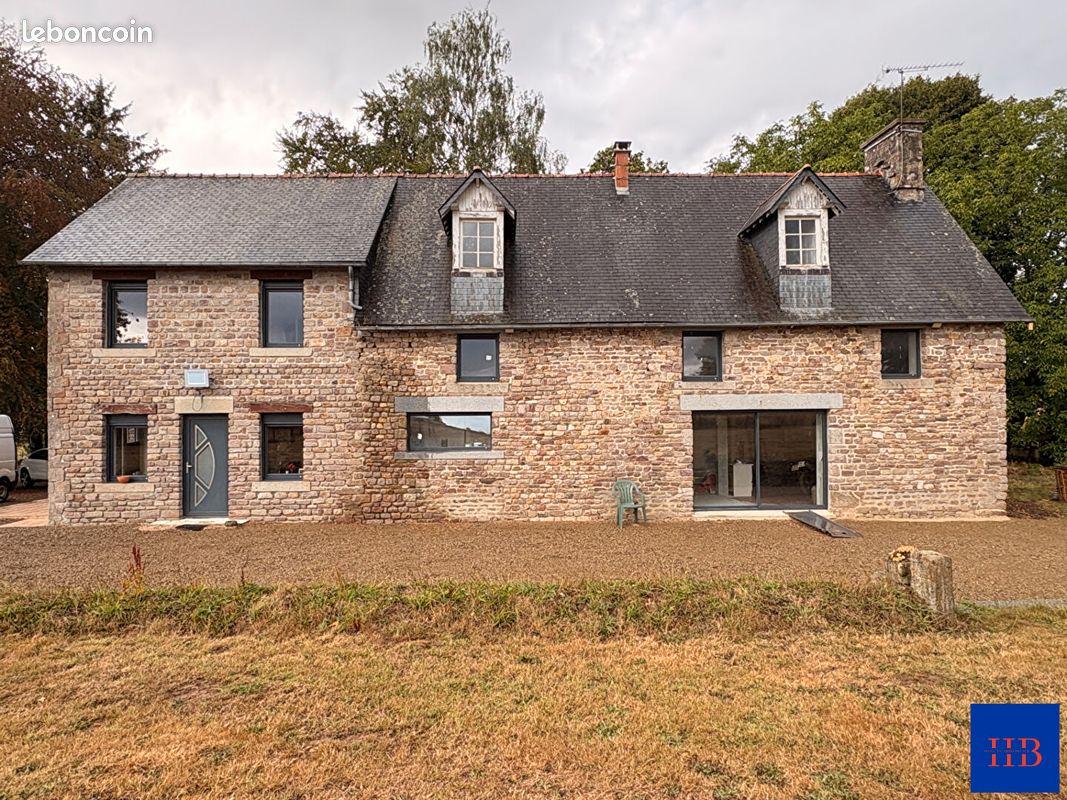 Maison 5 pièces 166 m² · à Souleuvre en Bocage · 166 m² · 185 000 €
