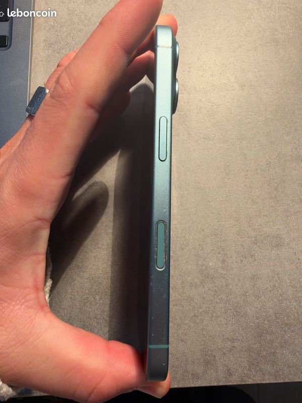 IPhone 16 128Go (image 4)