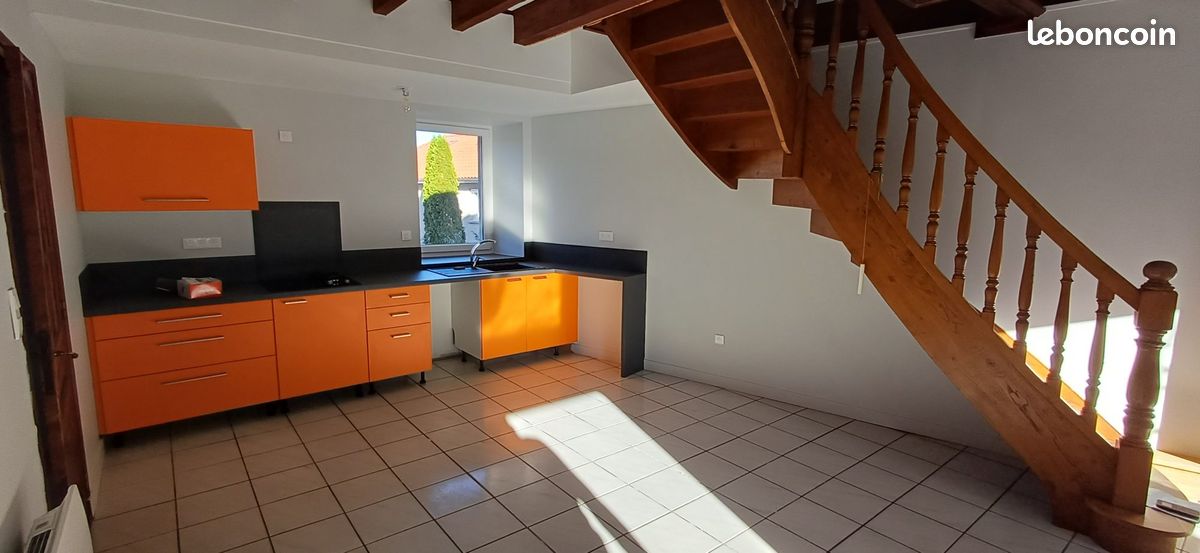 Maison 4 pièces 80 m² · à Dunières · 80 m² · 720 €/mois