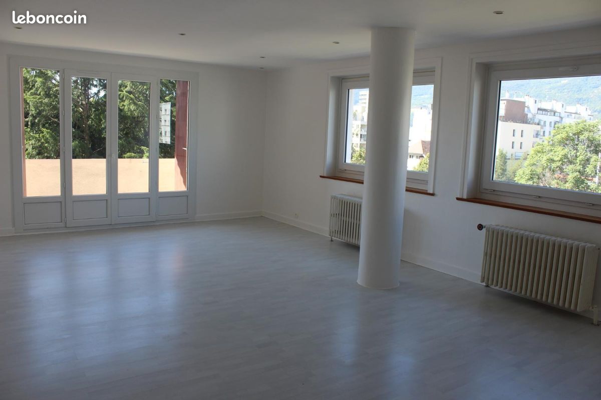 Appartement 3 pièces 98 m² · à Grenoble · 98 m² · 855 €/mois