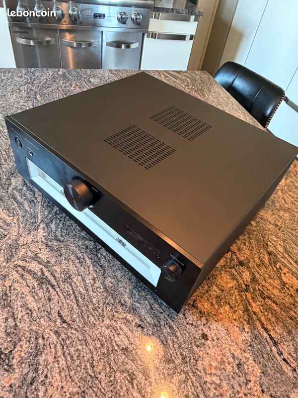 Ampli Technics Model No. SU-G700 (image 3)