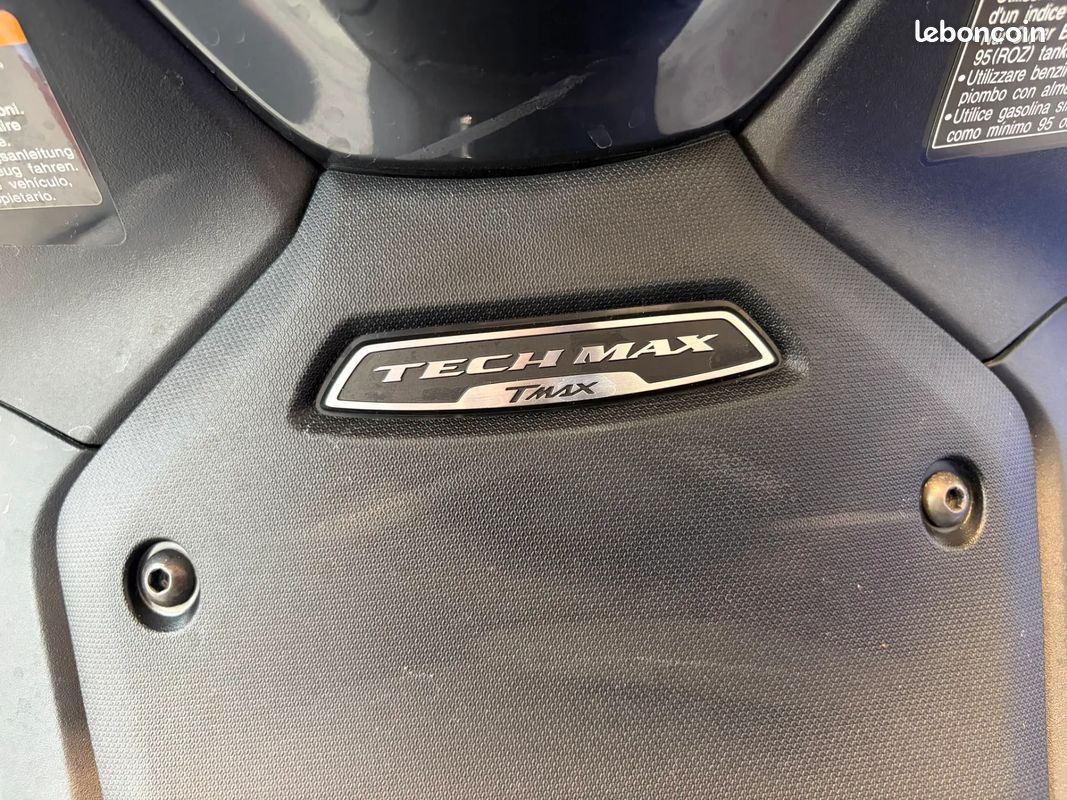 YAMAHA TMAX 560 - Techmax - 2022 - 5 000 km - Faible kilométrage (image 12)