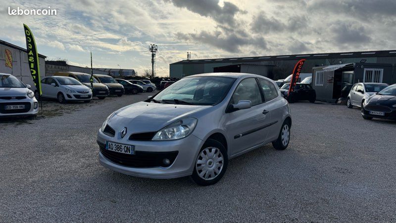 RENAULT CLIO III 1.4i 98CH CONFORT PACK (image 2)
