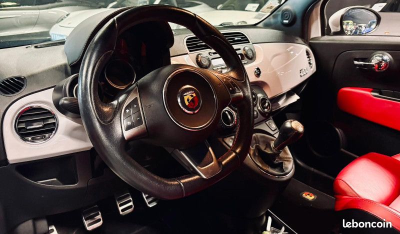 Abarth 500 1.4 TURBO T-JET 135CH (image 7)