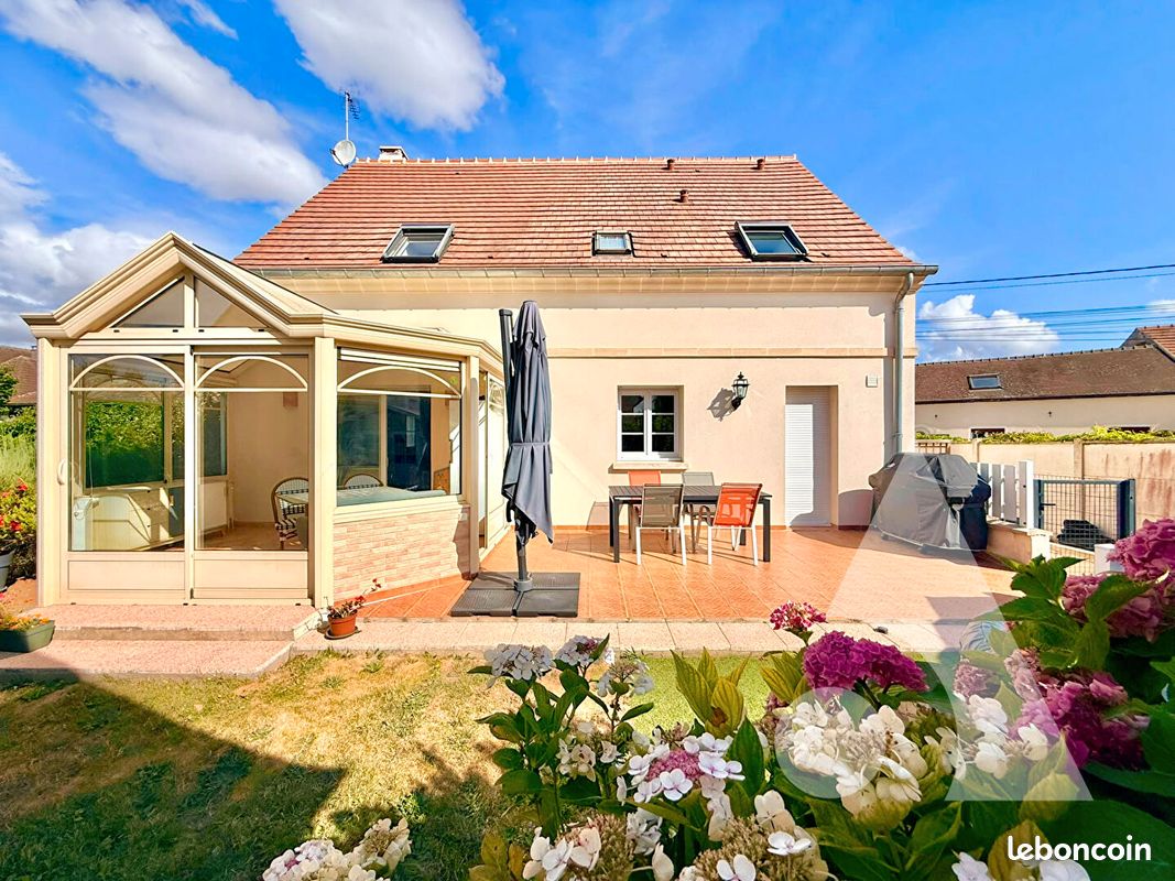Maison 6 pièces 140 m² · à Compiègne · 140 m² · 410 000 €