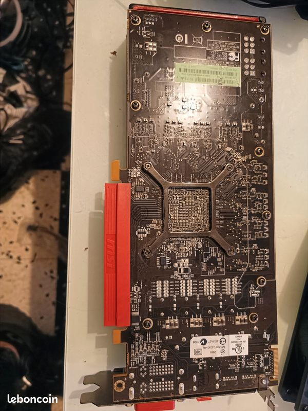 AMD Radeon 6870 (image 2)