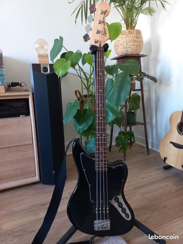 Basse Squier Jaguar double micro chevalet RARE (image 1)